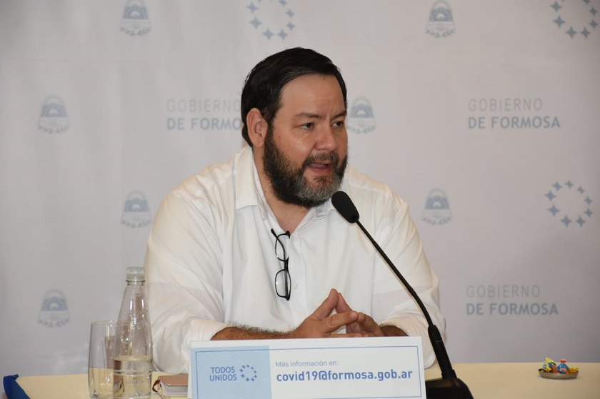De los 43 pacientes con COVID-19, seis presentan cuadros leves y 36 evolucionan bien