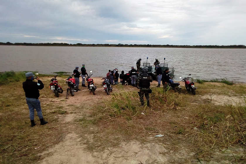 En un operativo la Policía detuvo a siete personas en zona ribereña