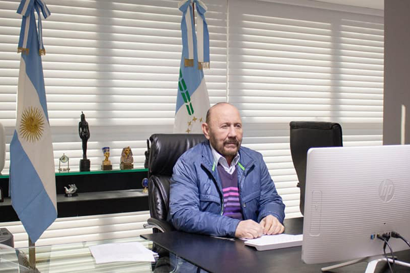 Insfrán anunció llamado a licitación para construcción del centro ambiental de tratamiento de residuos sólidos