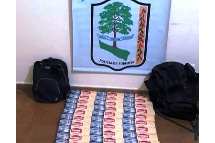 El Chorro: tres mujeres y un hombre fueron demorados con cigarrillos sin aval aduanero