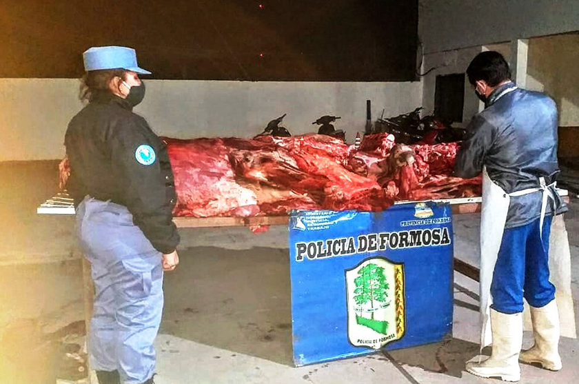 La Policía secuestró carne vacuna no apta para el consumo en tres locales comerciales de Pirané