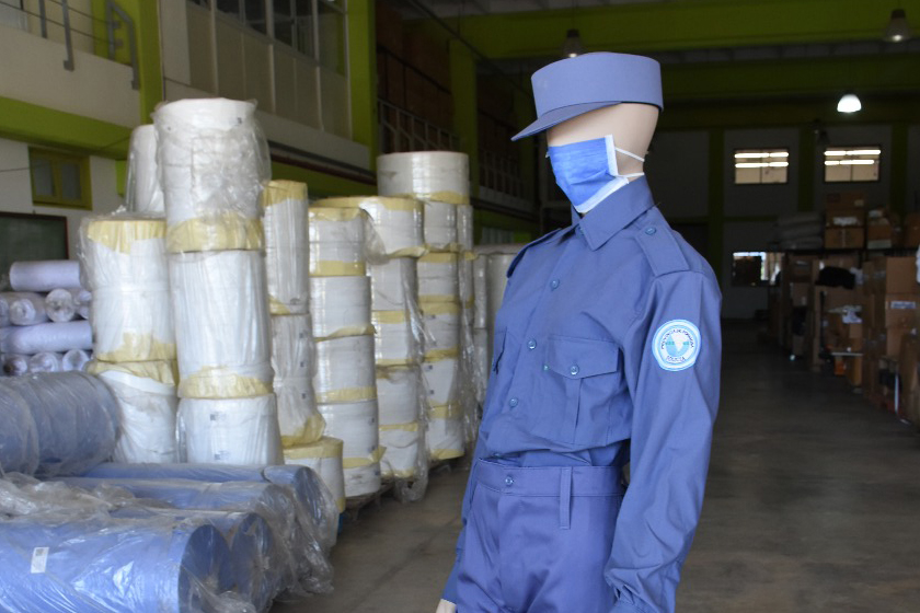 Fontex cumplió con una nueva entrega de indumentaria policial
