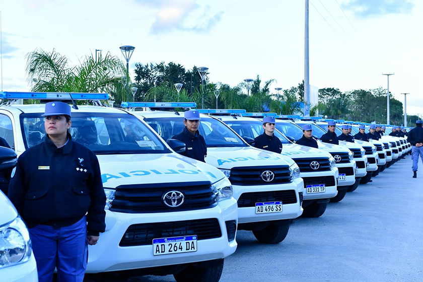 El gobernador entregará equipamiento y 50 motocicletas a la Policía de la provincia