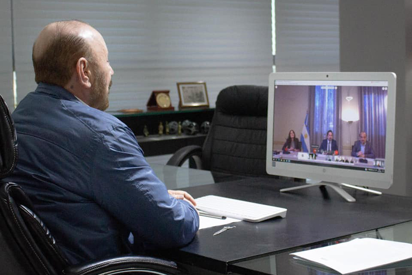 Vuelta a clases: Insfrán en videoconferencia con Trotta