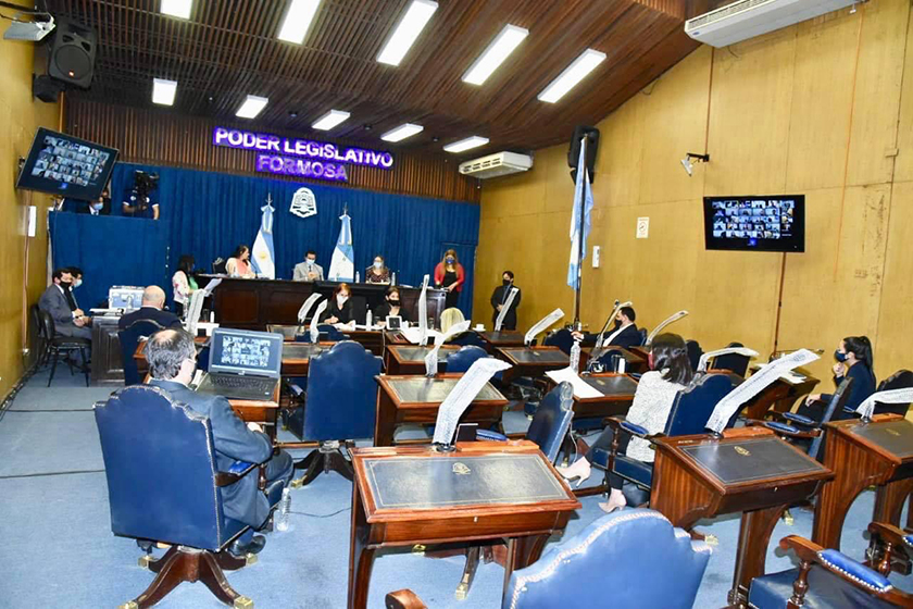 Vicegobernador y bloque justicialista de Diputados manifestaron enérgico repudio a declaraciones de Cornejo