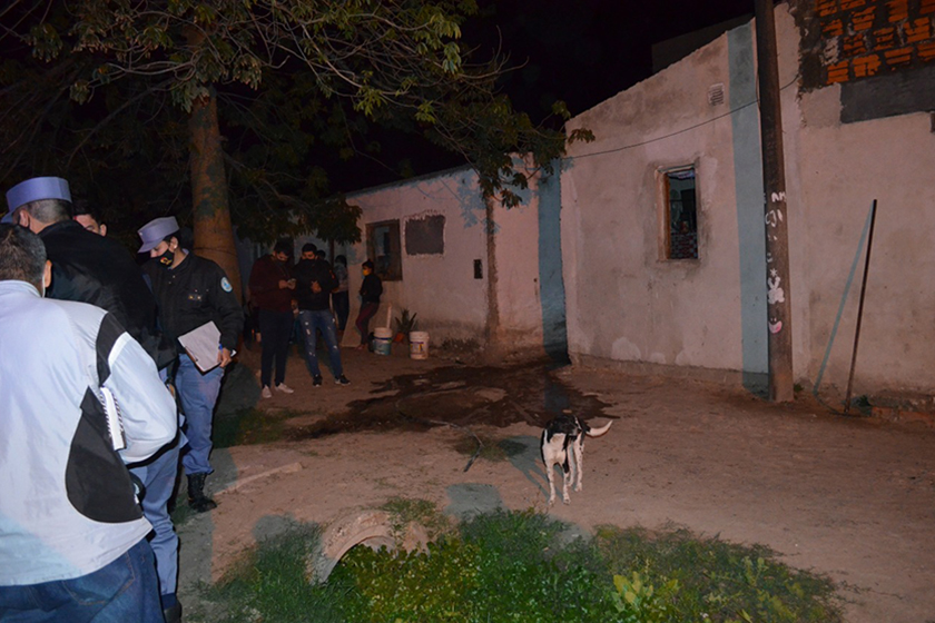 Barrio Liborsi: Un hombre de 42 años falleció en el incendio de un inmueble