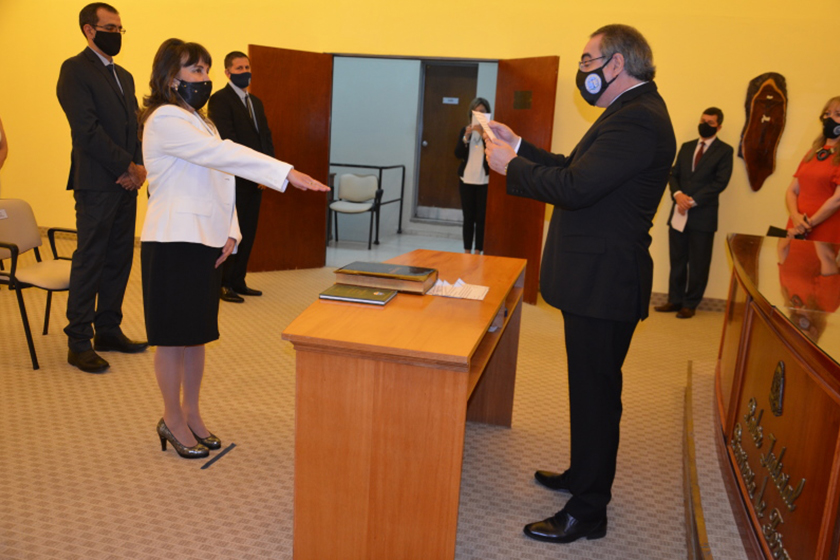 Poder Judicial: Asumieron tres juezas, dos jueces, un Defensor de Cámara y una secretaria