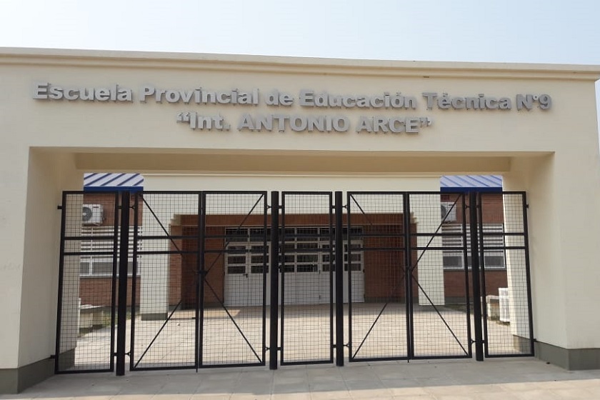 La Escuela de Educación Técnica N°9 de Laguna Blanca recibió importante cantidad de equipamientos