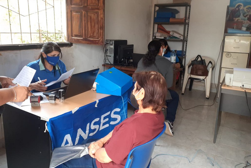 ANSES realizó atención a beneficiarios en las localidades de El Colorado y Fortín Lugones.