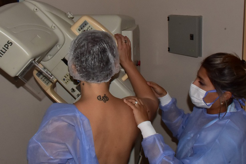 Mamografías gratuitas en el barrio Liborsi