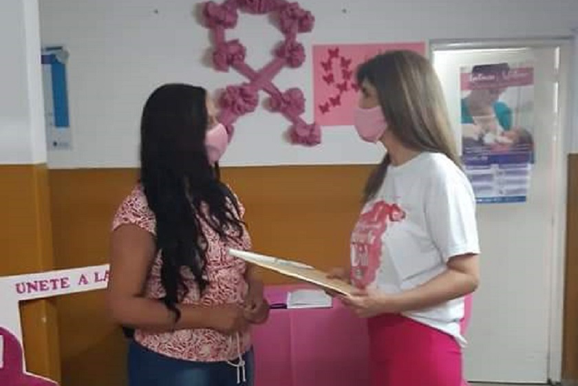 Entregaron resultados de mamografías realizadas en el camión sanitario en el barrio Liborsi