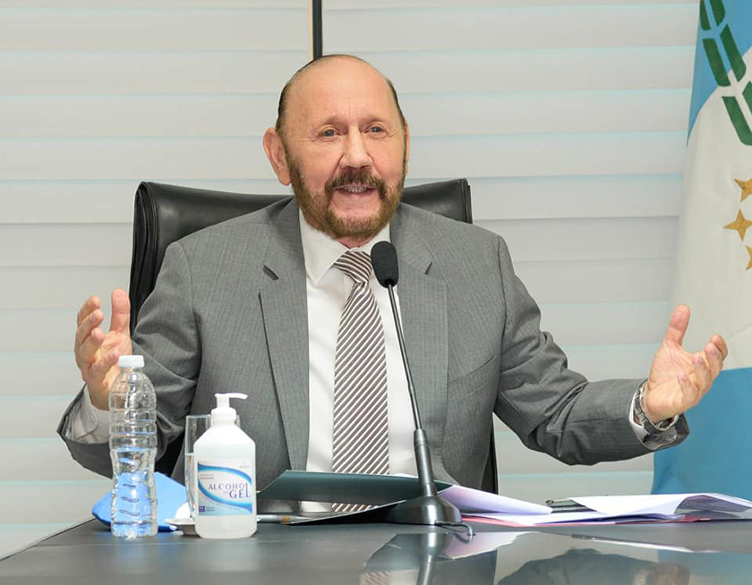 Gildo Insfrán: “Vamos a seguir sosteniendo este estatus sanitario”