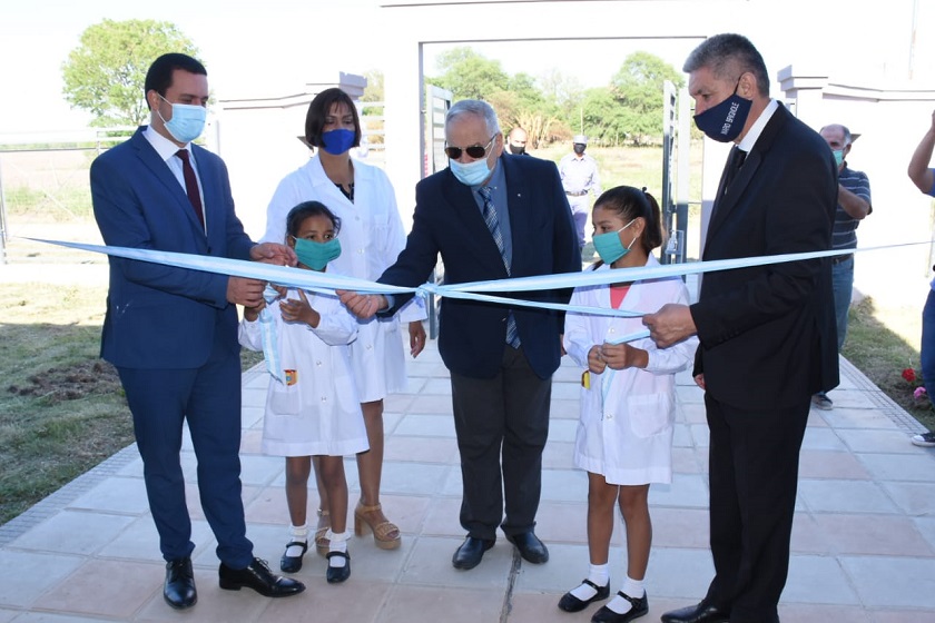 En Colonia El Alba, el Gobernador inauguró la obra educativa 1380 en lo que va de su gestión
