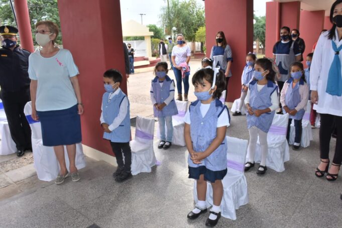Más de 77 mil estudiantes asisten a clases semipresenciales