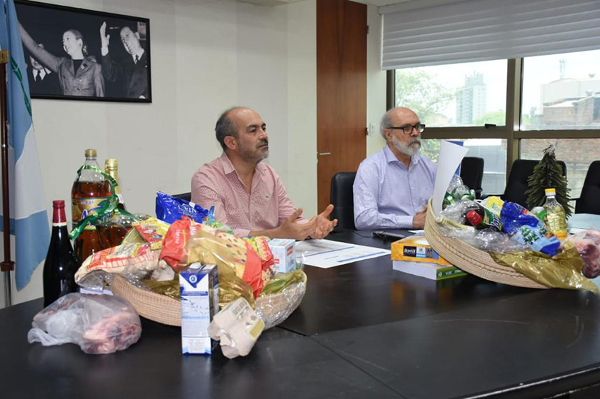 El Gobierno presentó canasta navideña acordada con supermercadistas y empresarios del sector