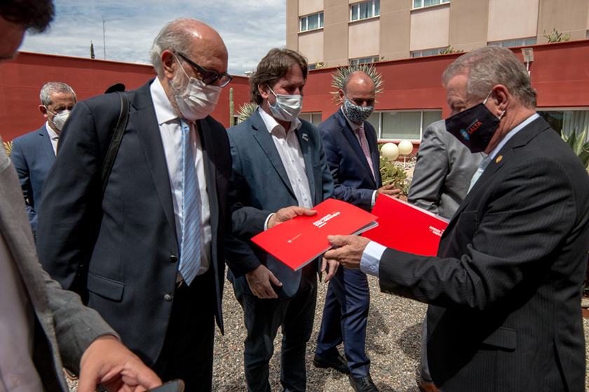 Ibañez participó de reunión del Norte Grande en Chilecito