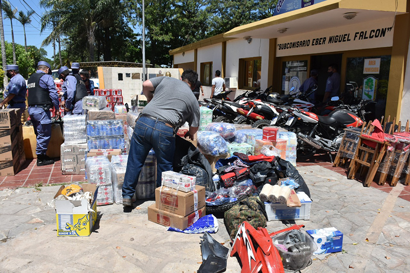 Secuestro millonario en tres allanamientos que realizó la policía