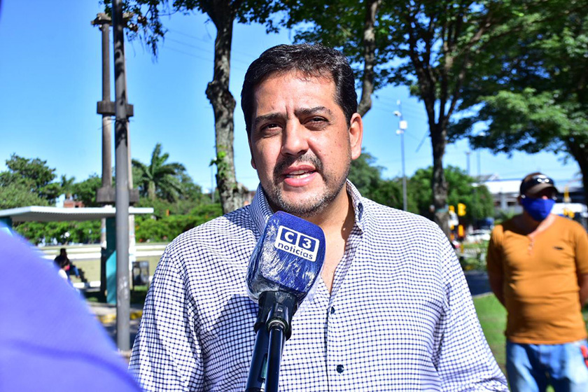 Fernández Patri: “Seguiremos adelante con los aciertos de nuestra política sanitaria, aprendiendo de los errores y haciendo los ajustes correspondientes”