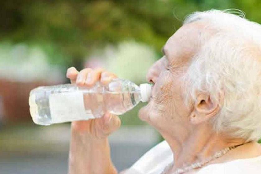 Instan a extremar cuidados de bebés y adultos mayores para evitar golpes de calor