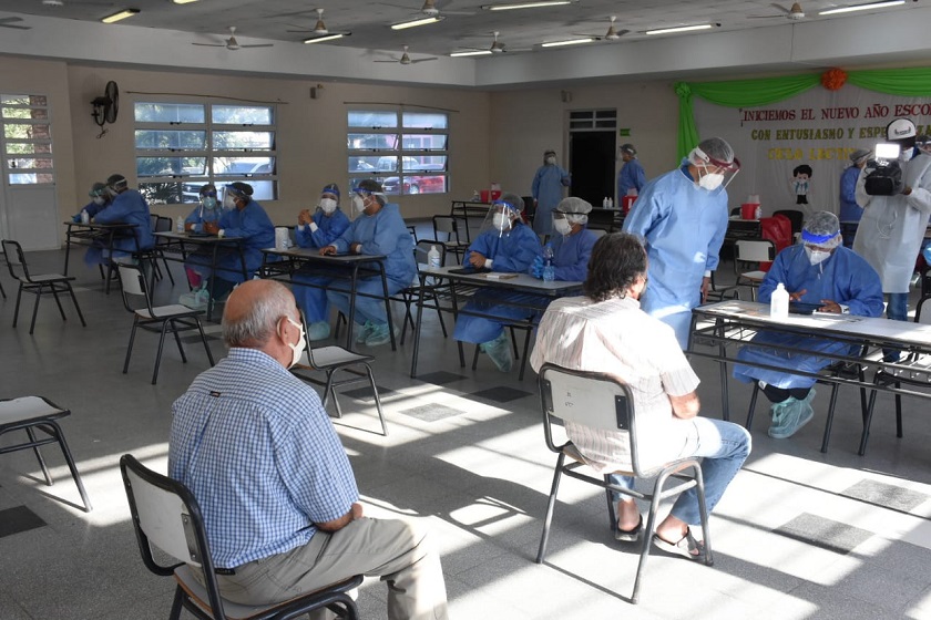 Este domingo inicia la vacunación para adultos mayores de 85 años en Formosa Capital