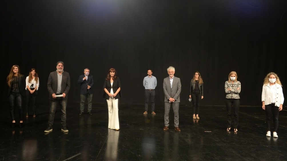 Claudio Martínez: «Buscamos desarrollar una televisión de calidad, innovadora, creativa»