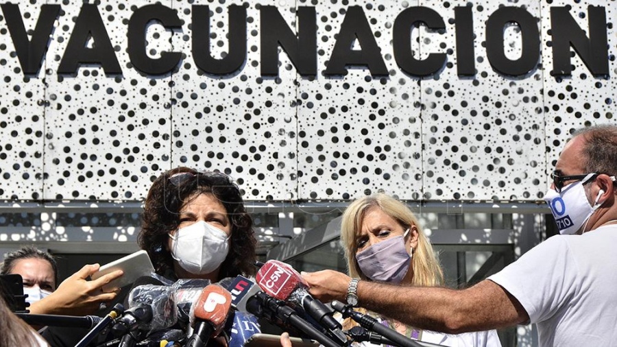 El Gobierno avanza en diversas negociaciones para la producción local de vacunas