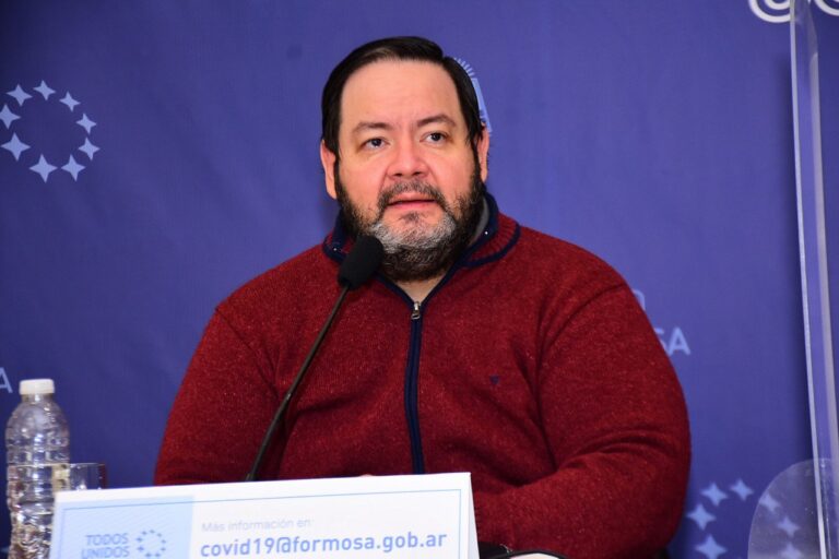 Los hospitales del interior recibirán respiradores y serán readecuados para enfrentar al coronavirus, afirmó Bibolini