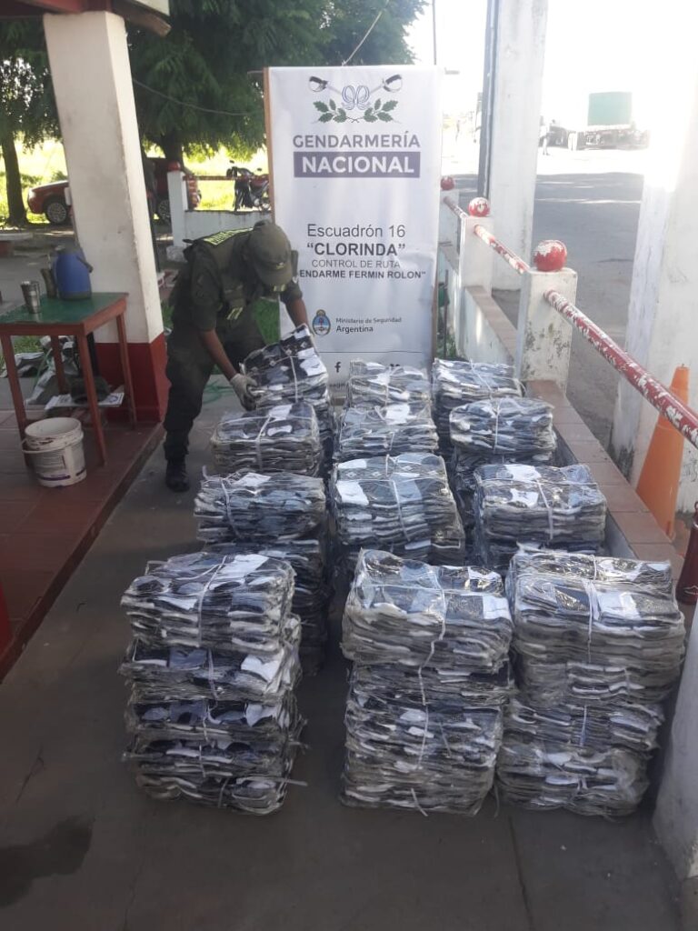 Clorinda: Gendarmería Nacional incautó mercaderías del rubro electrónica y farmacia