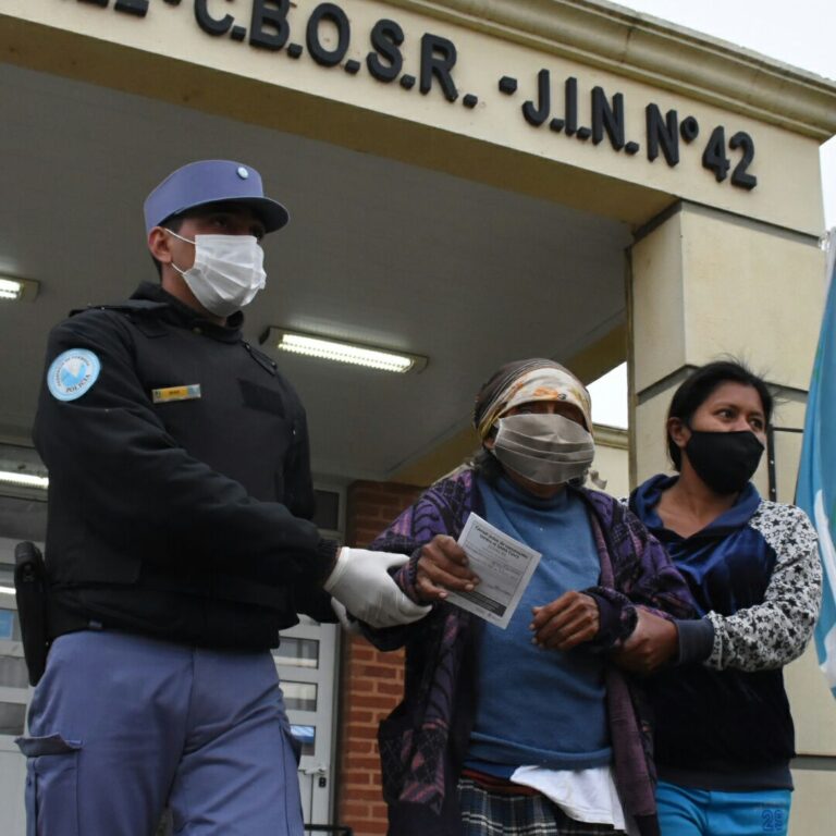 COVID-19: Avanza el Plan Provincial de Vacunación en el interior formoseño