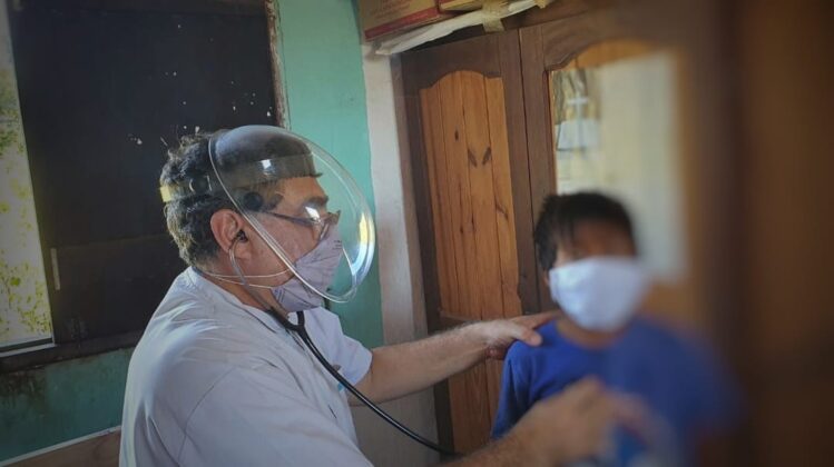 Refuerzan servicios de salud en comunidad wichí