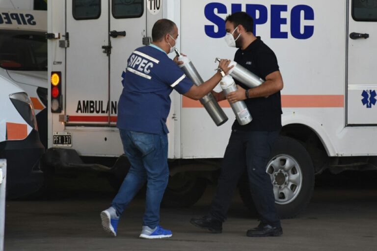 Se multiplicó por diez el consumo del oxígeno líquido medicinal en hospitales durante la última semana de mayo