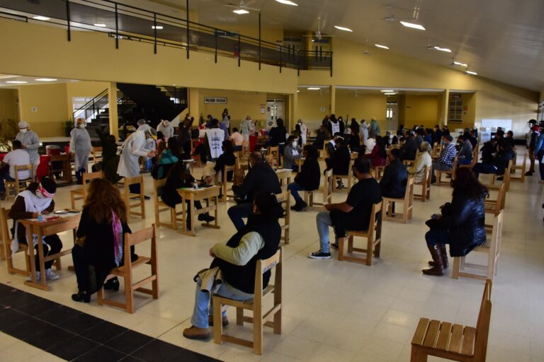 Docentes redoblan el compromiso de continuar cuidando a la comunidad formoseña