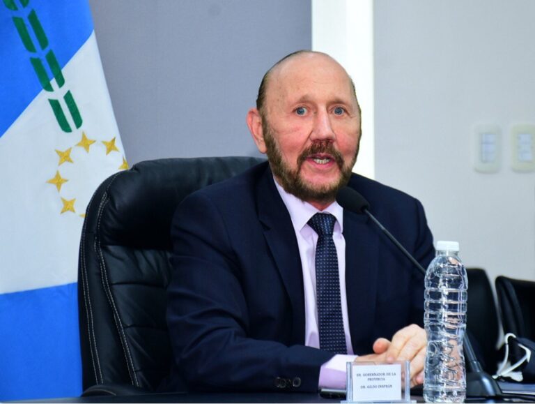 Insfrán dispuso nuevos beneficios para trabajadores de MiPyMES y asociados de cooperativas