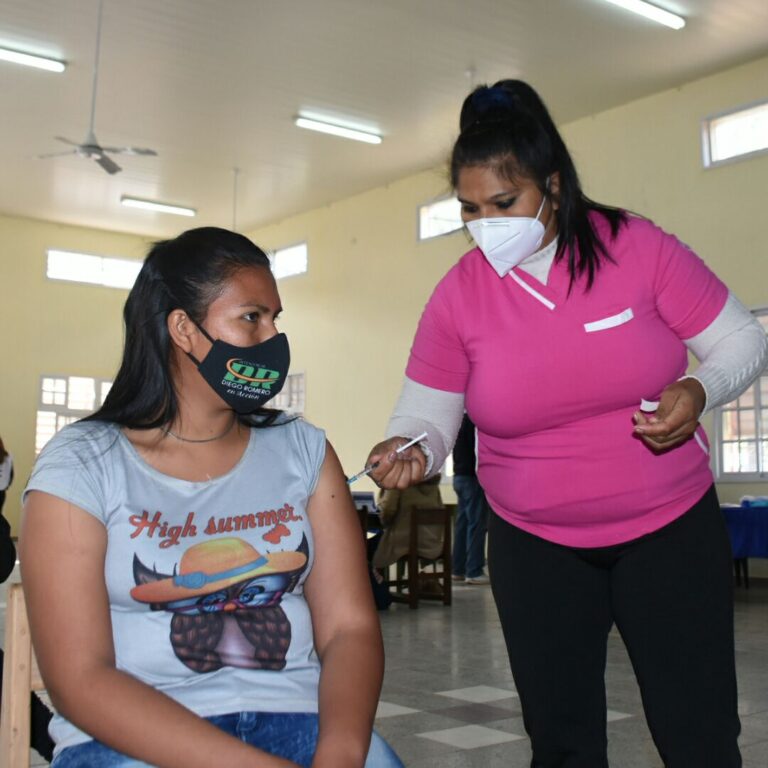COVID-19: 267 jóvenes fueron vacunados en Subteniente Perín