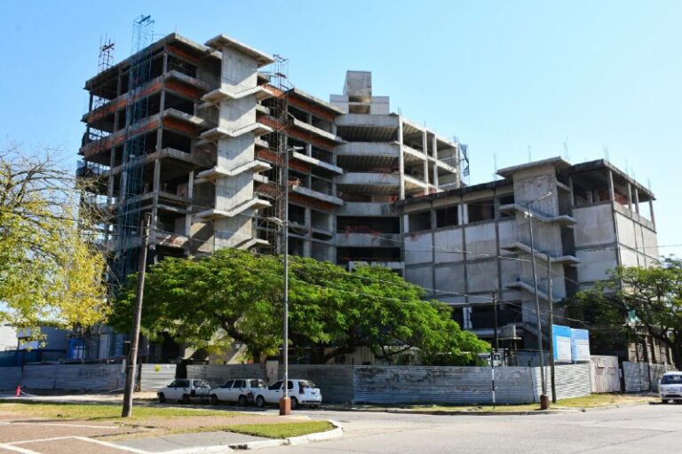 Retomaron las obras del nuevo edificio para el Poder Legislativo