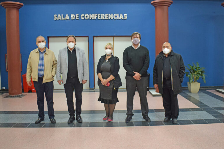 El Gobernador Insfrán se reunió con el secretario de Equidad en Salud de Nación