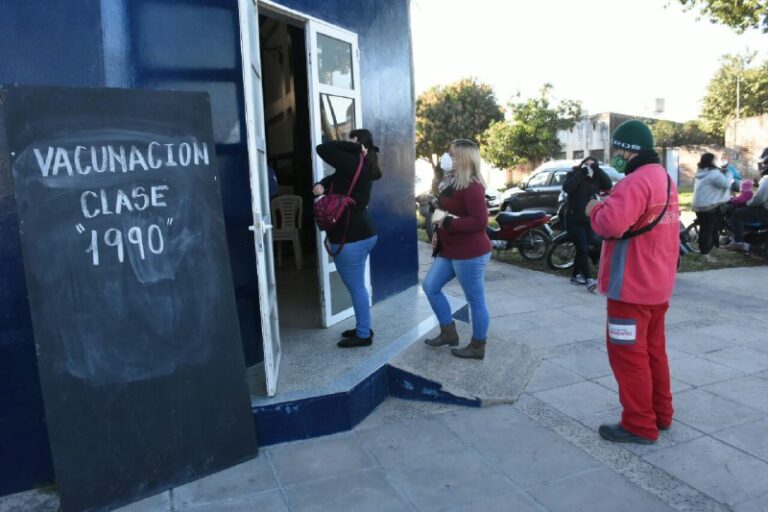 Vacunación: En Formosa Capital ya se inmunizó a la franja poblacional de hasta 31 años