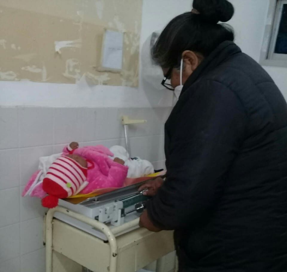 Fortalecen atenciones pediátricas en colonias del interior