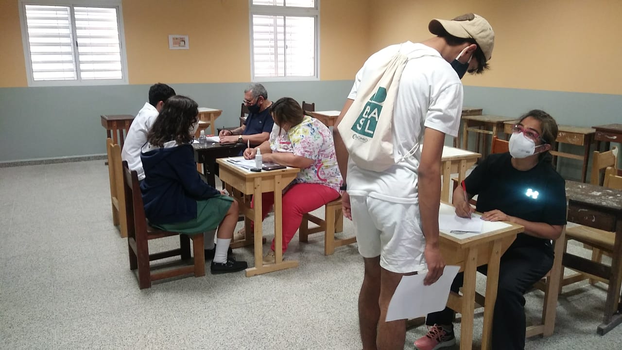 Más de un centenar de estudiantes de la Escuela Normal recibieron exámenes integrales de salud