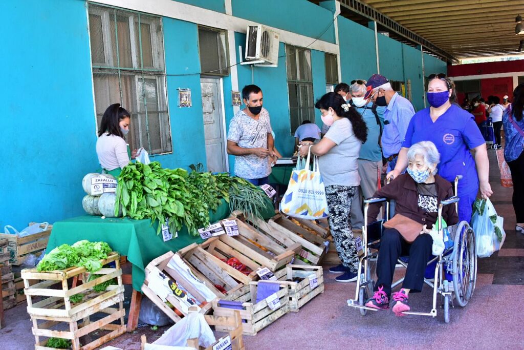 Con la visita de unos 300 consumidores, se realizó una nueva y exitosa edición de las ferias francas