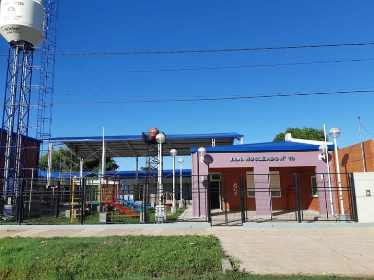 En una jornada, Insfrán inaugurará escuelas, jardines de infantes y una Casa de la Solidaridad