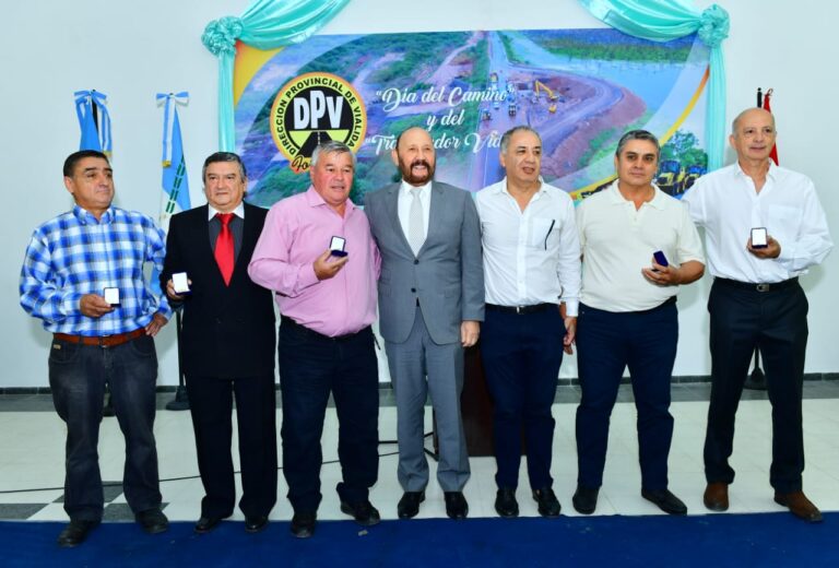 Insfrán encabezará el acto por el Día del Camino y del Trabajador Vial