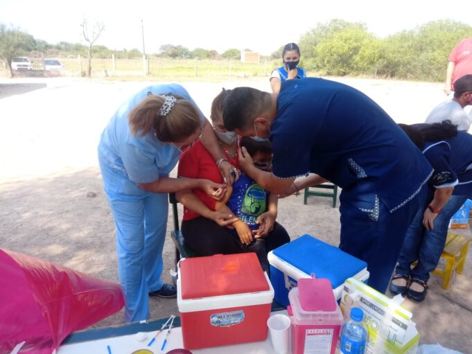 Operativo integral de salud en la colonia Ensanche Norte