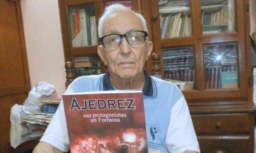 Insfrán lamentó el fallecimiento de Ulises Cordova