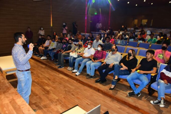 La delegación de estudiantes del oeste provincial visitó el Polo Científico