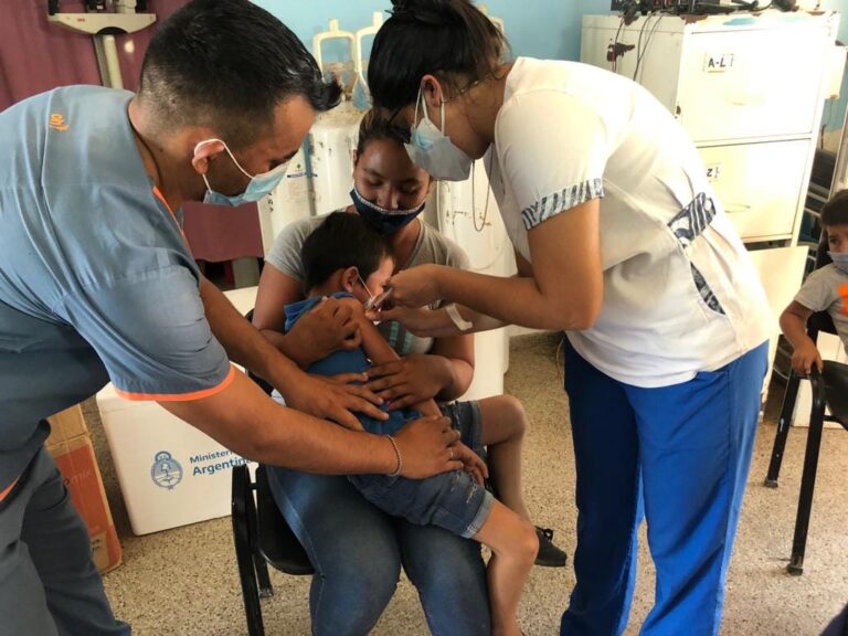 Avanza campaña de vacunación para niños en el interior