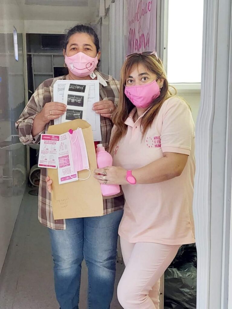 Mamografías gratuitas para las mujeres de Villa Dos Trece y El Colorado