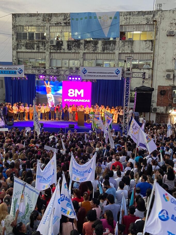 8M: “Se trató de un encuentro entre nuestro conductor Insfrán y las mujeres”