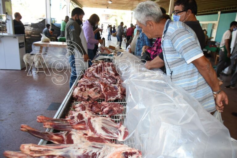 Exitosa feria paippera de Semana Santa: “Es el fruto del trabajo de los pequeños productores y del accionar conjunto”
