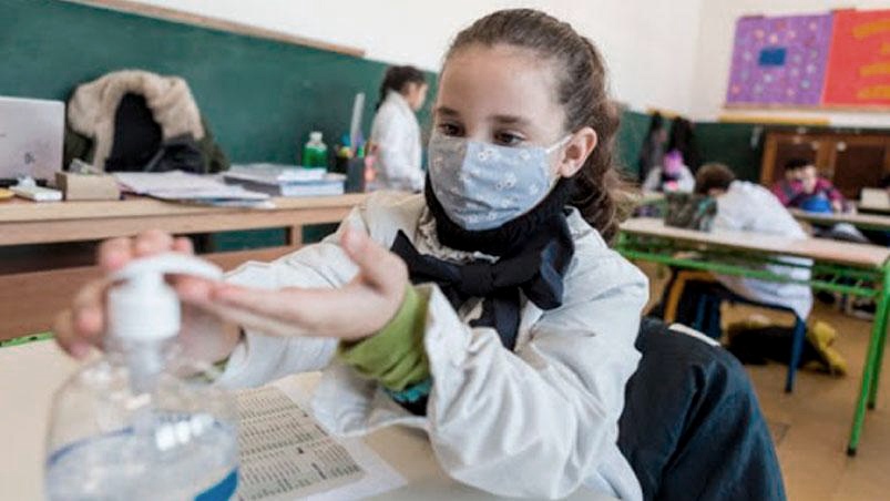 El ministerio de Salud de la Nación dejó sin efecto el distanciamiento social.
